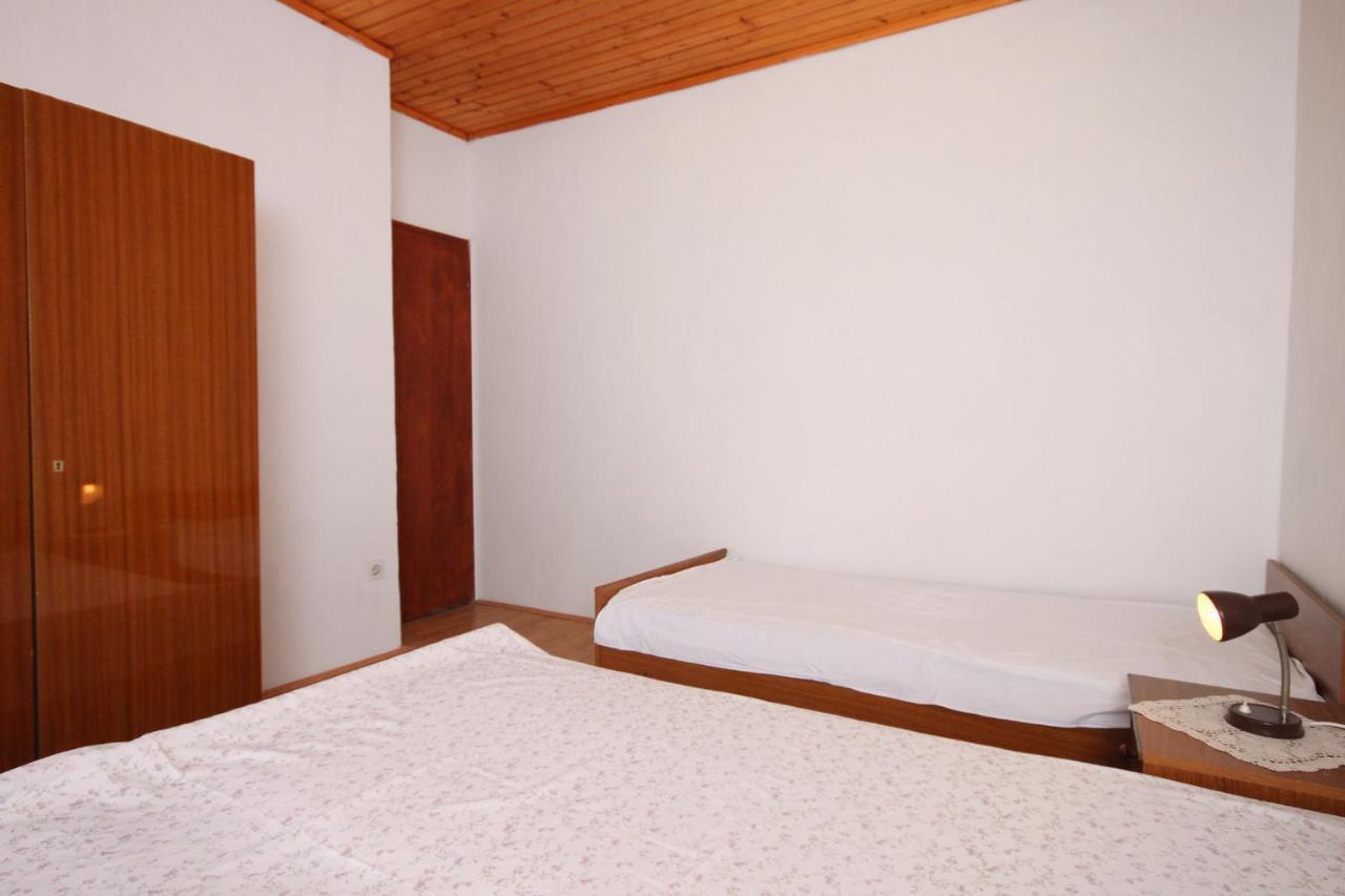 Apartment Metajna 6351A ภายนอก รูปภาพ