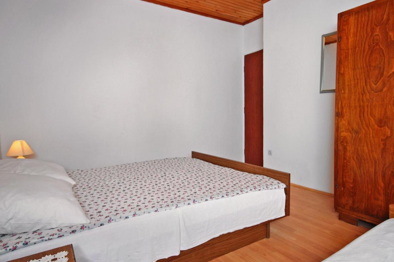 Apartment Metajna 6351A ภายนอก รูปภาพ